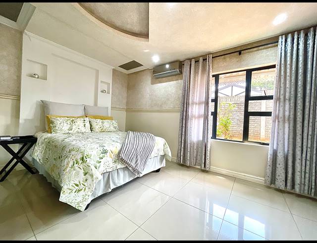 3 BEDROOM SECTIONAL TITLE FOR SALE IN MONTCLAIR